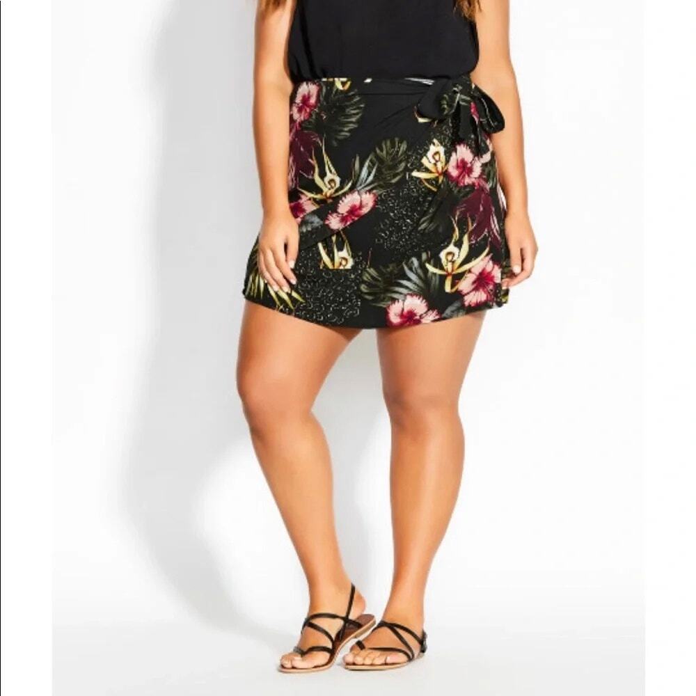 City Chic Floral Wrap Skirt Size XL/US 22